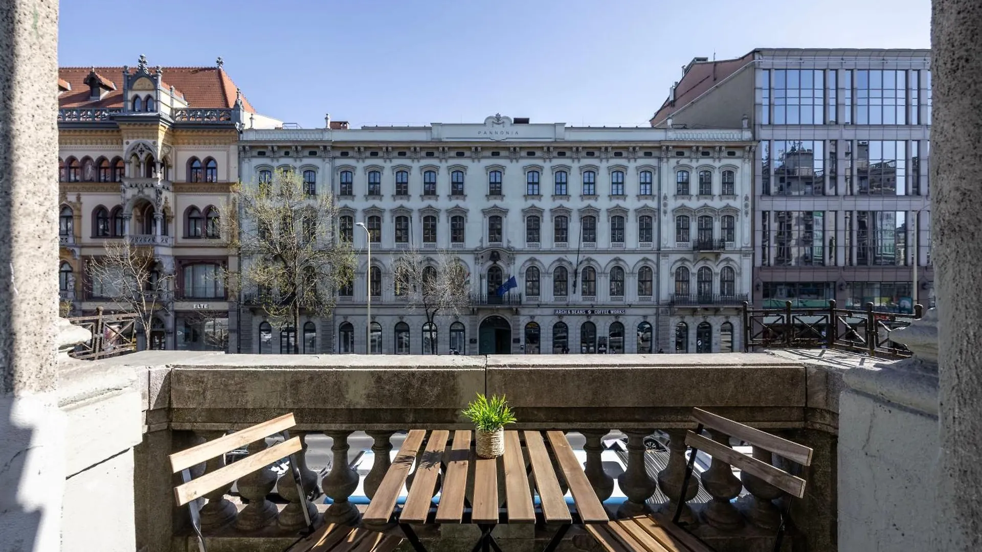Apartament Exclusive & Grand Astoria Residence In The Heart Of Budapeszt Węgry