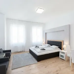 Astoria Flats 1 Apartament